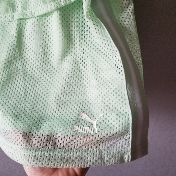 new Puma Sporty Chic Mint Green Cold Shoulder Top - Picture 7 of 8